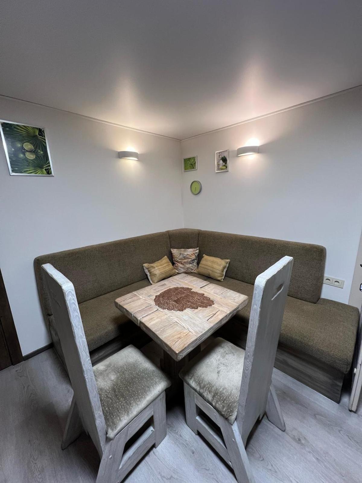 Kubu Ground Floor Rooms Klaipėda Kültér fotó